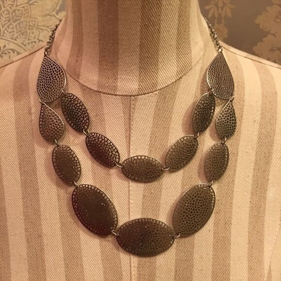 Stitch Fix Necklace  - Picture 1 of 3